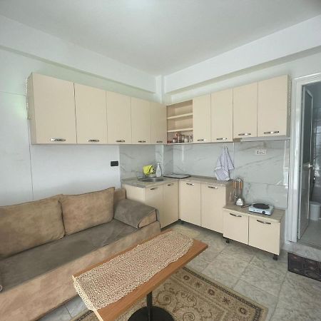 Apartament ติรานา ภายนอก รูปภาพ